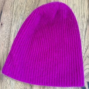 White & Warren Cashmere Beanie